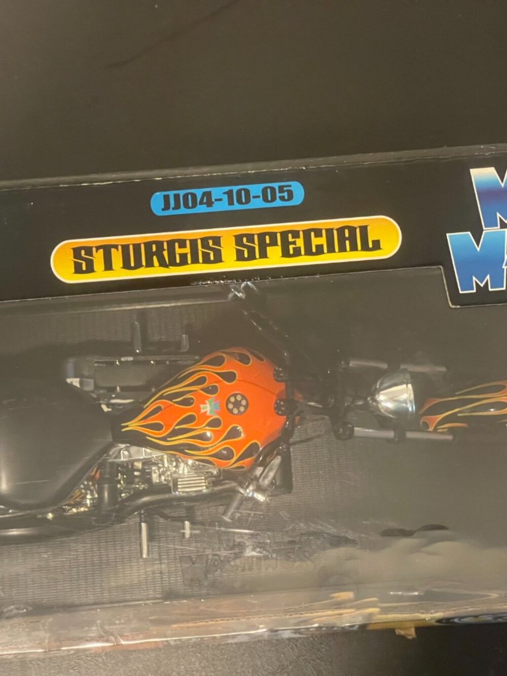 Collectable Motorcycle - Picture 3 of 7